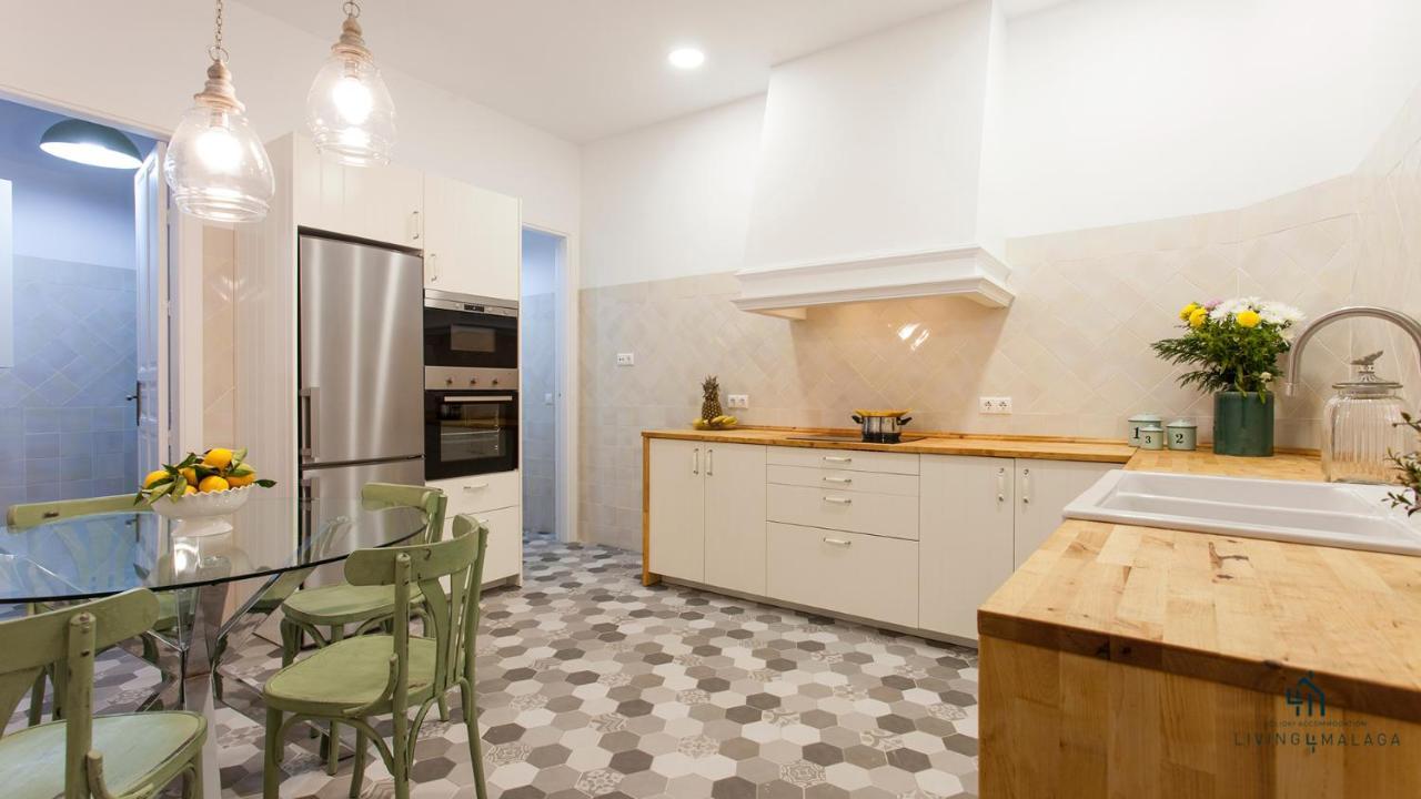 דירות Living4Malaga Aduana Presidential מראה חיצוני תמונה
