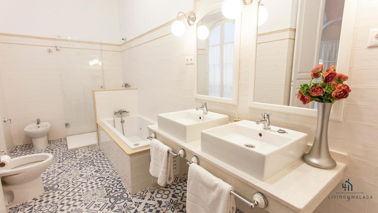 דירות Living4Malaga Aduana Presidential מראה חיצוני תמונה