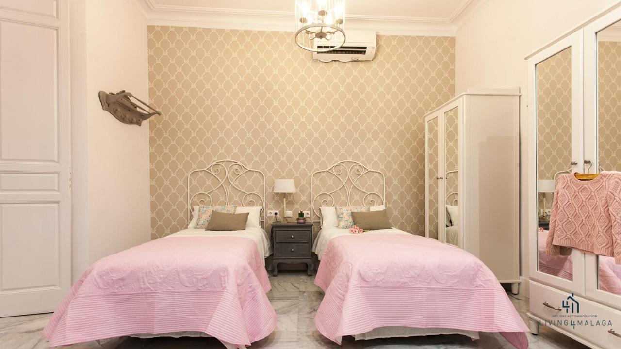 דירות Living4Malaga Aduana Presidential מראה חיצוני תמונה